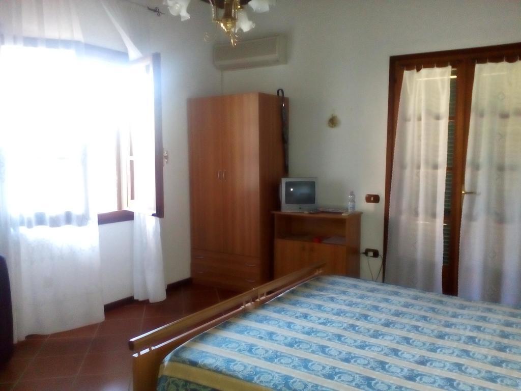 B&B Il Vigneto Capoterra Ruang foto